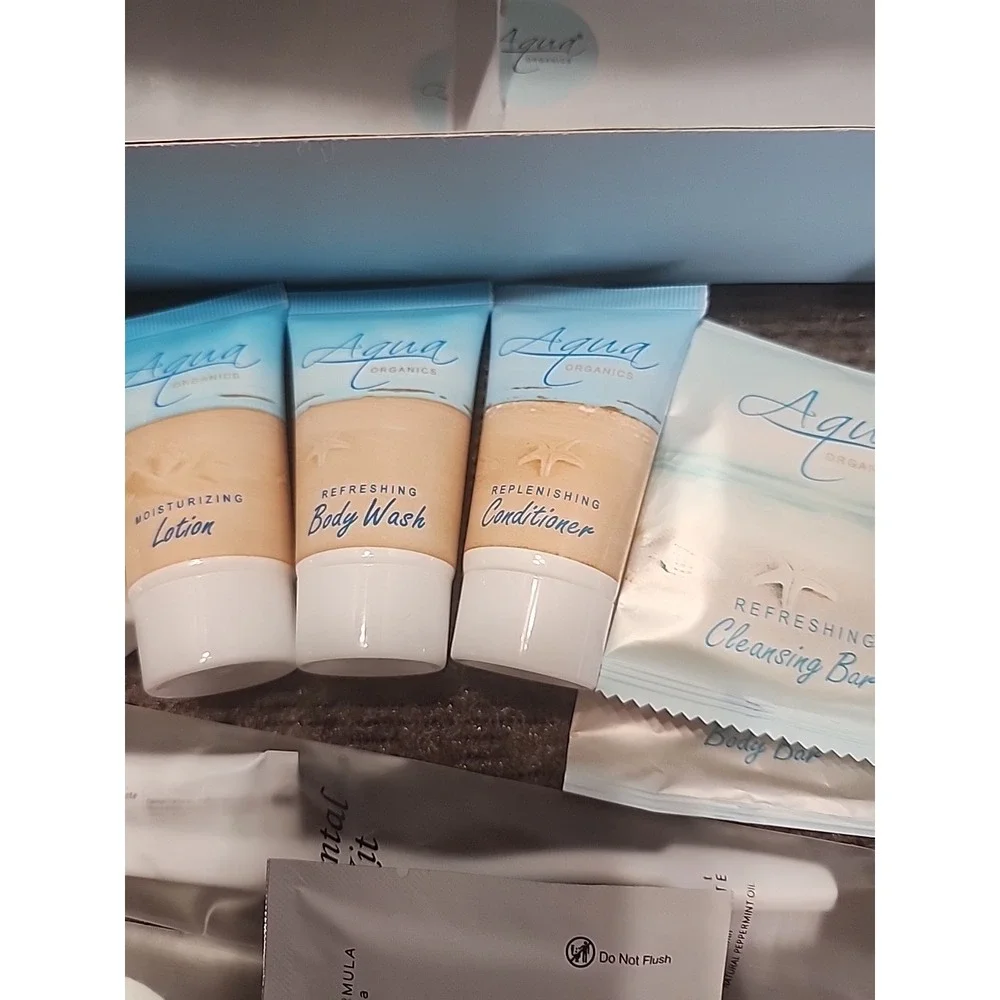 Aqua Organics Amenity & Accessory Set‎